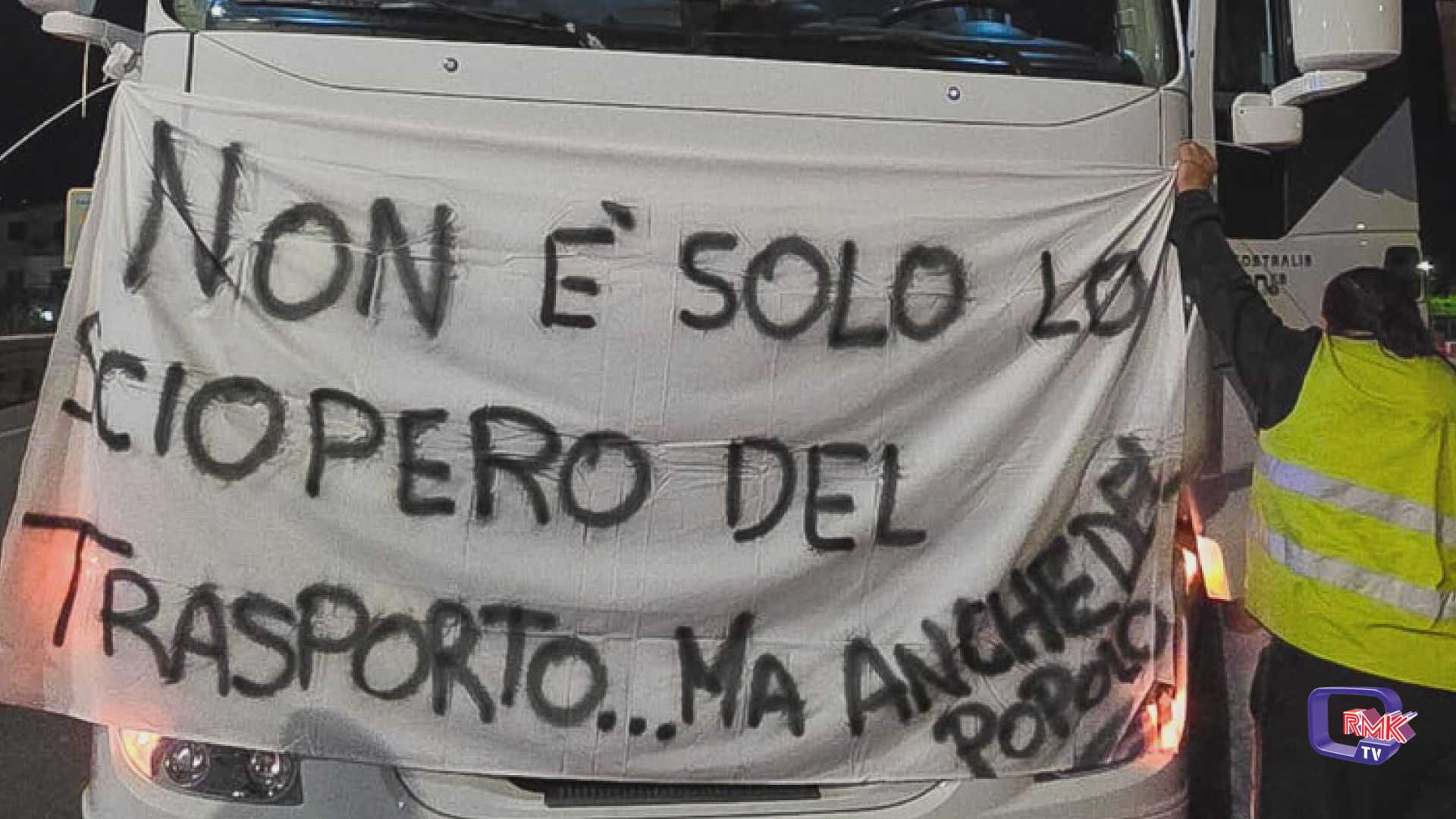 Sciopero degli autotrasportatori, si spacca il fronte della protesta